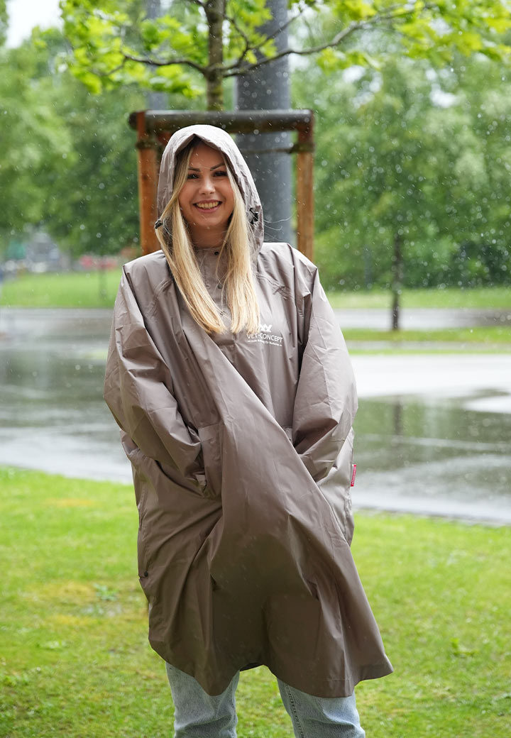 Vet-Concept X Reisenthel Regenponcho taupe